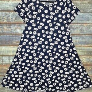LuLaRoe Jessie navy size L worn once with pockets!